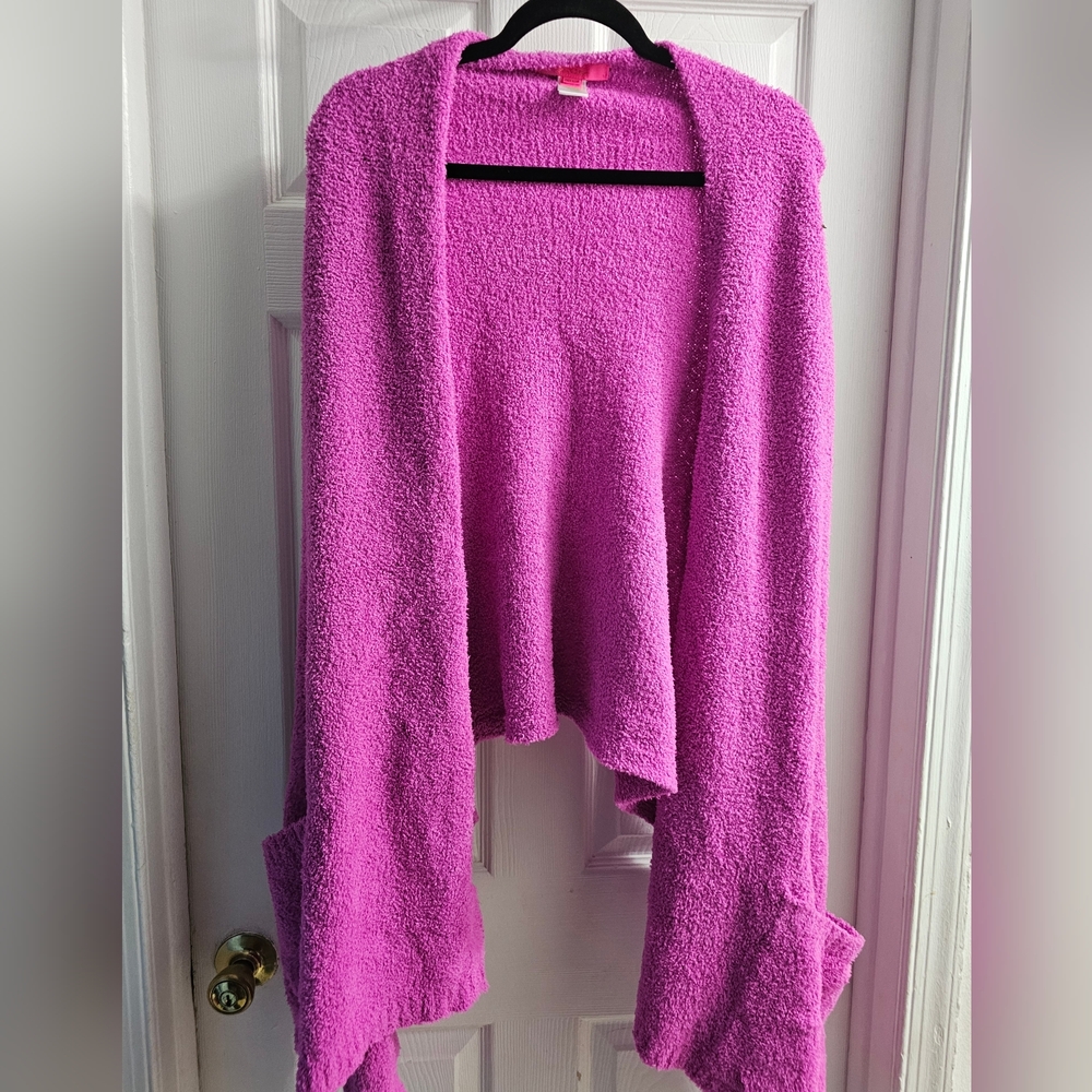 Lilly Pulitzer Wild Fuchsia Teddy Wrap – One Size